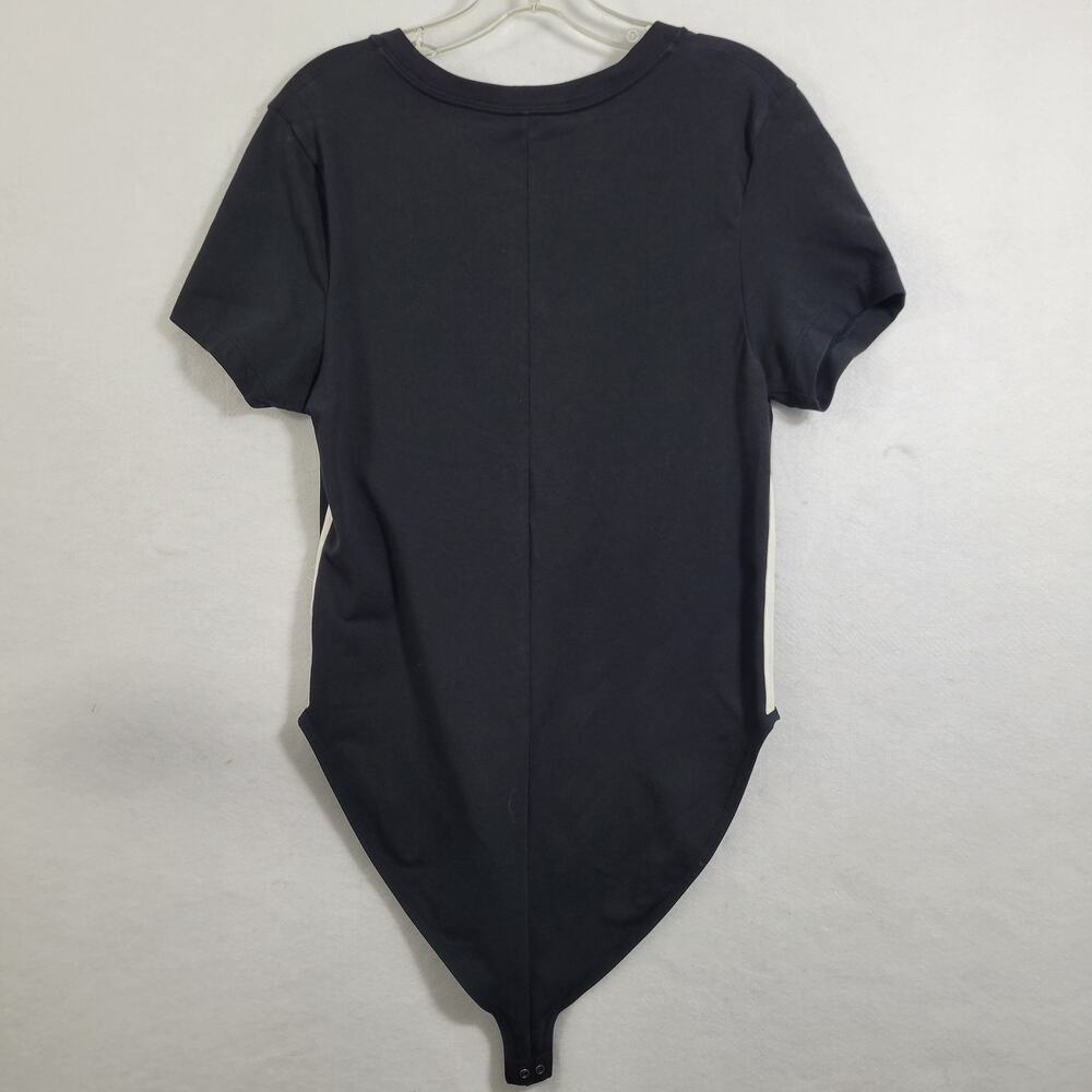 Nike Women's Black Short Sleeve Body Suit Size L 81825-1195 - Picture 5 of 9